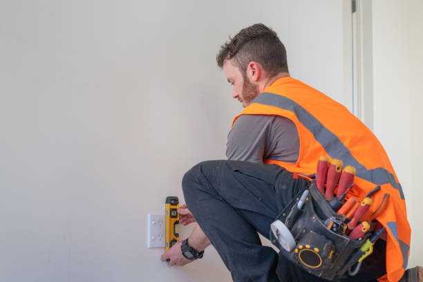 Best Emergency Electrical Repair  in Franklin, WI