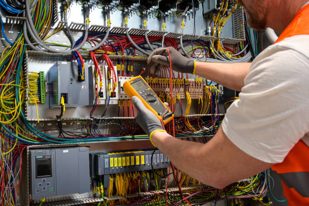 Best Electrical Contractors for Businesses  in Franklin, WI